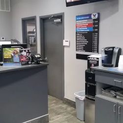 Van's Auto Service & Tire Pros Wadsworth ico