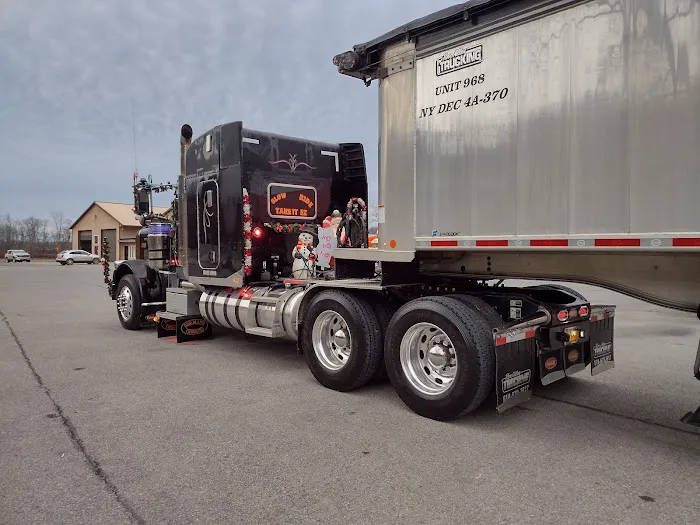 MAC Trailer Services 2