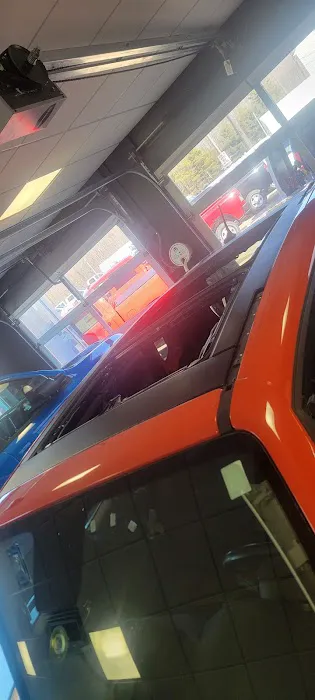 A NEW VIEW AUTO GLASS 6