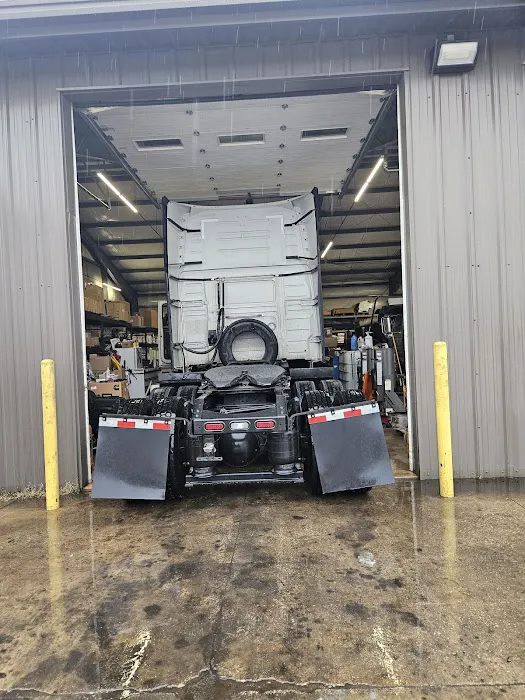 Kuntz Truck Repair LLC 0