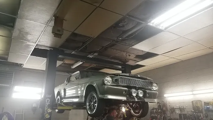 K - R AUTO REPAIR 0