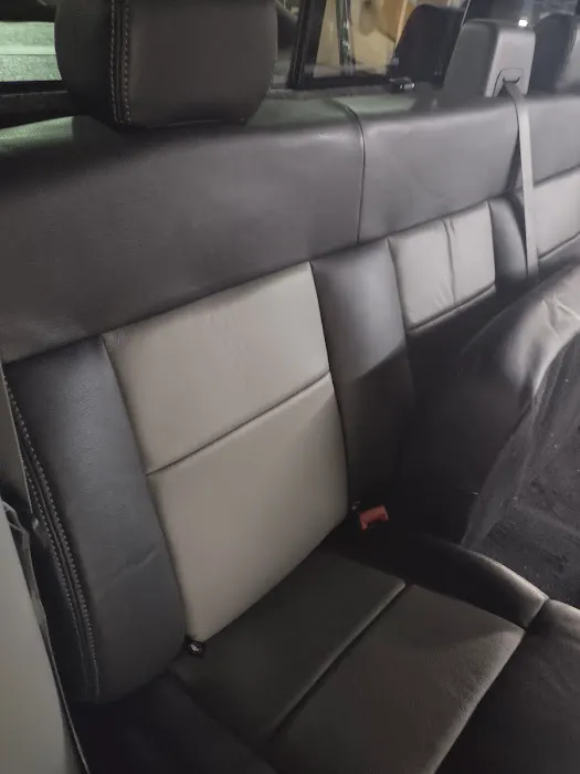 Warren Seat llc 5