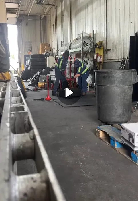 Speedco Truck Lube and Tires 1