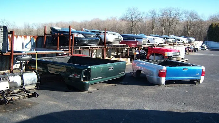 422 Auto Wrecking 7