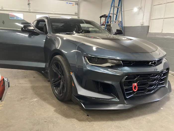 Robs Tint Shop and Customs 3
