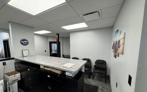 Klaben Body Shop & Collision Center Warren