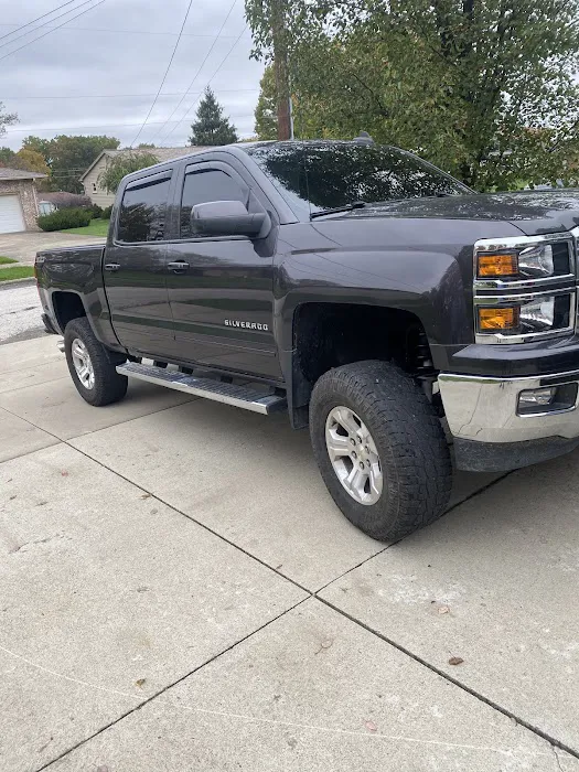 Z’s Custom Auto LLC 6