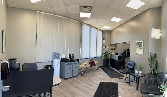 Mcelwain Bros Paint & Collision Center 0