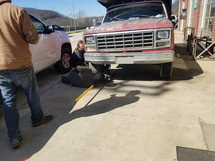 Junction Auto Service LLC 6