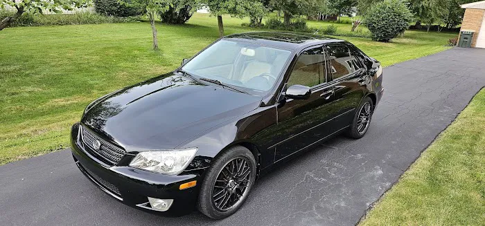 Three R Auto Specialties 4