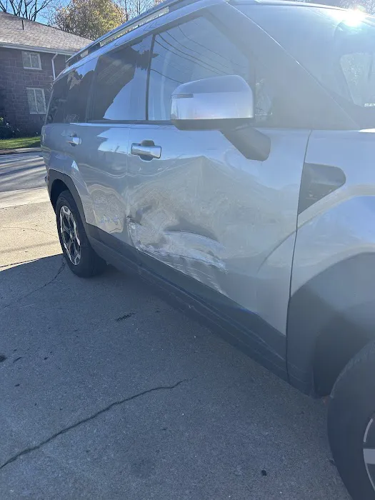 Cox's Custom Auto & Collision Inc. 6