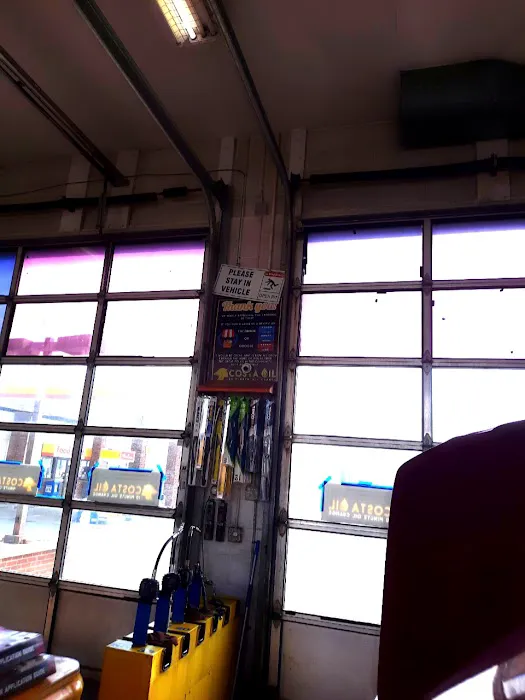 Costa Oil - 10 Minute Oil Change - Poland 6