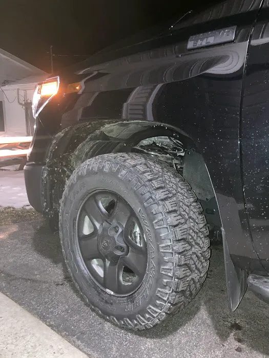 Carl's Tire & Auto Repair 3