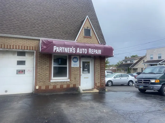 Partners Auto Repair Shop 3