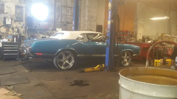 Cutty's Auto 6