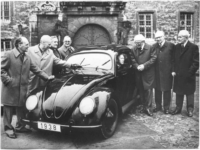 Volkswagen of Boardman Service Center 1