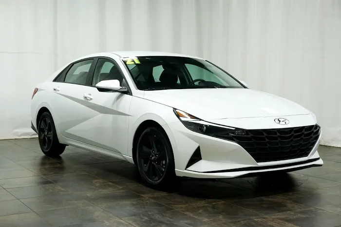 Preston Hyundai Service Center 8