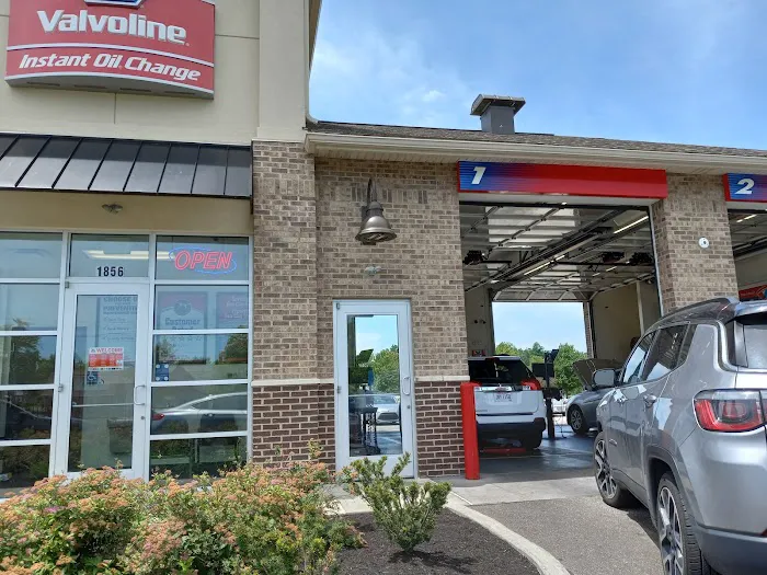 Valvoline Instant Oil Change 8