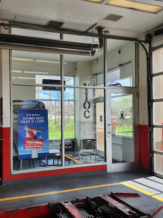 Valvoline Instant Oil Change 3
