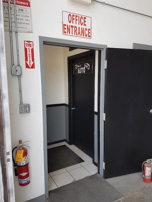 Ron's Garage 8