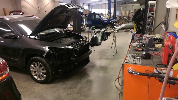 Fred Martin Collision Center 2