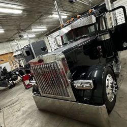 MCM Truck Repair LLC ico