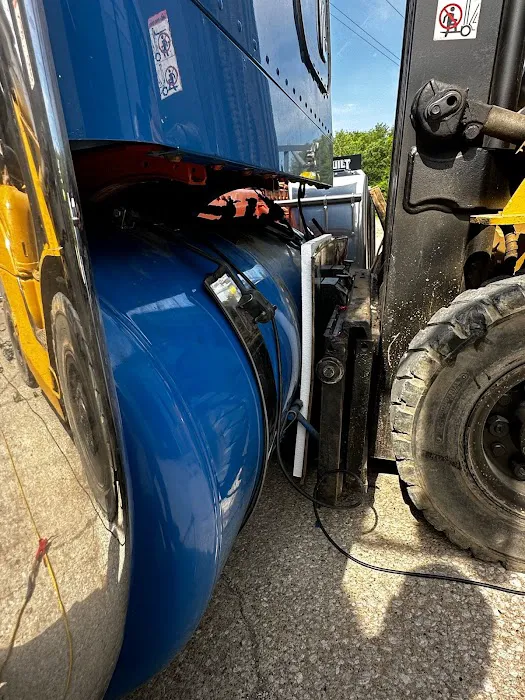 MCM Truck Repair LLC 9