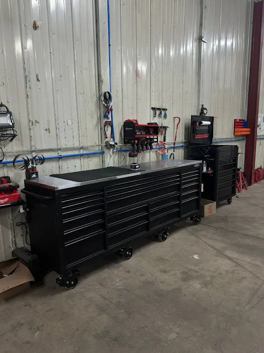MCM Truck Repair LLC 6
