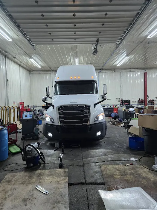 QTS TRUCK REPAIR AND ROAD SERVICE 24/7 9
