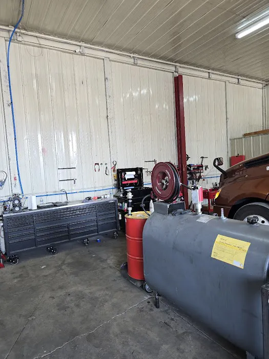 QTS TRUCK REPAIR AND ROAD SERVICE 24/7 1