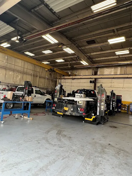 Liberty Ford Brunswick Commercial Vehicle Service Center 2