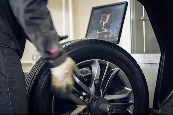 Hartley's Auto Repair 6
