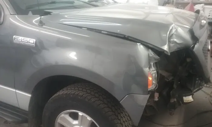 Akron Auto Painting Inc 4