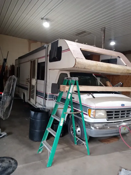 Ruben's RV Service 8