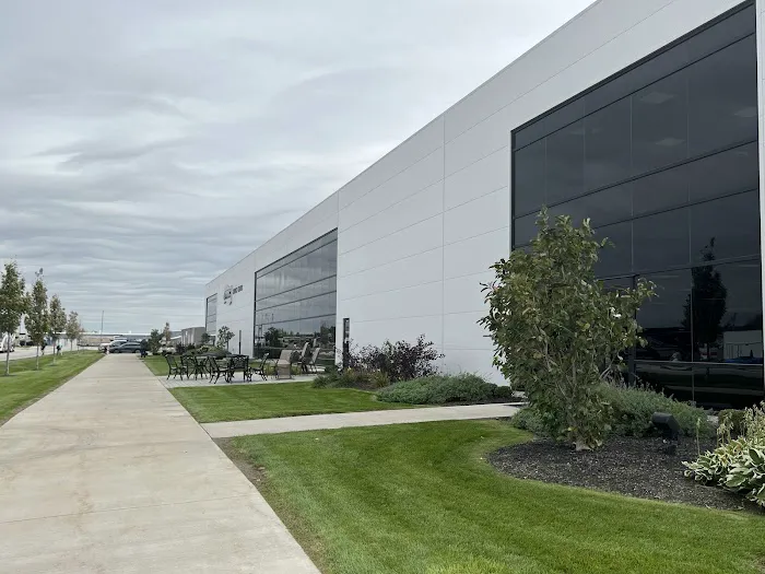 Newmar Service Center 0