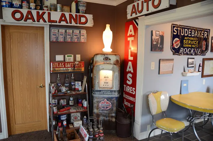 Oakland Auto Tec 3