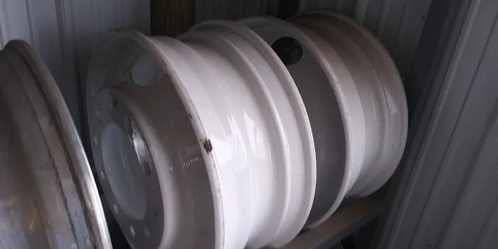 Glen's Tire 2
