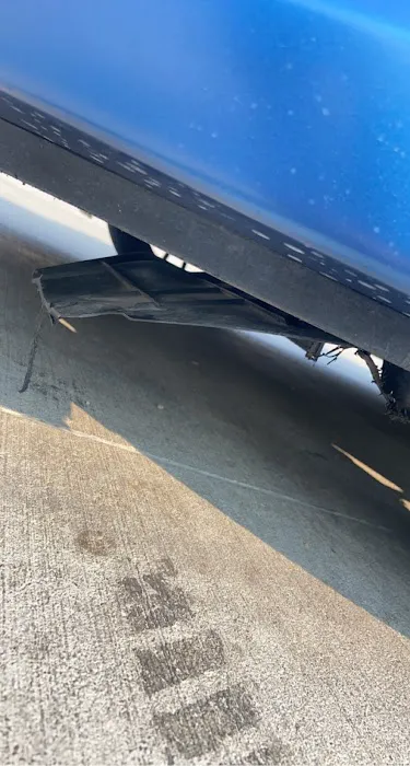 Rick's Auto Body Shop 1