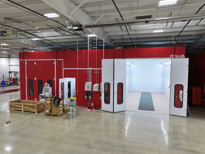 Collision Repair Systems Custom Body Shop 4