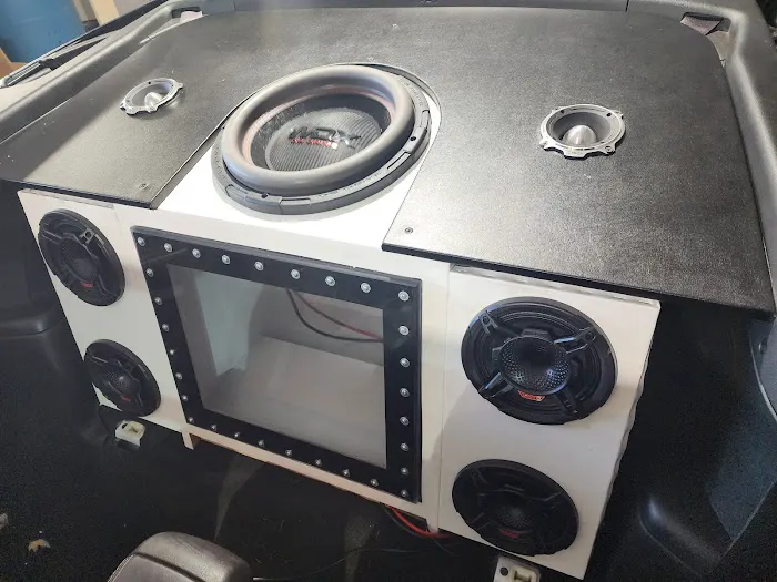 Vigilante Car Audio 7