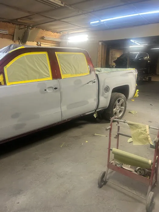 J & R auto repair 0