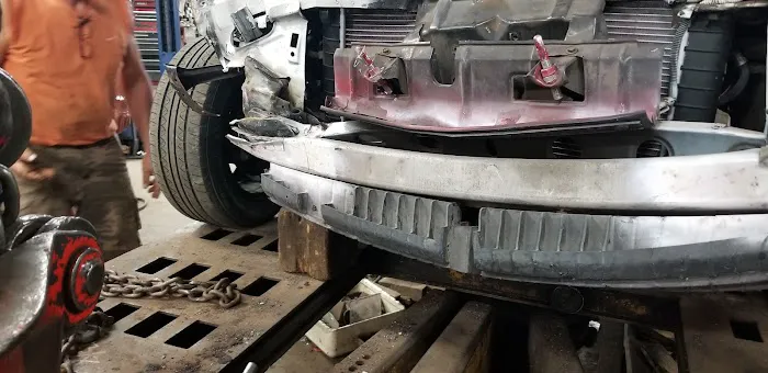 Barnes Auto Barn 0