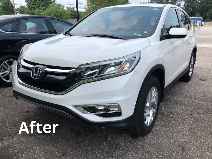 Pilo's Body Shop & Auto Sales, LLC 8