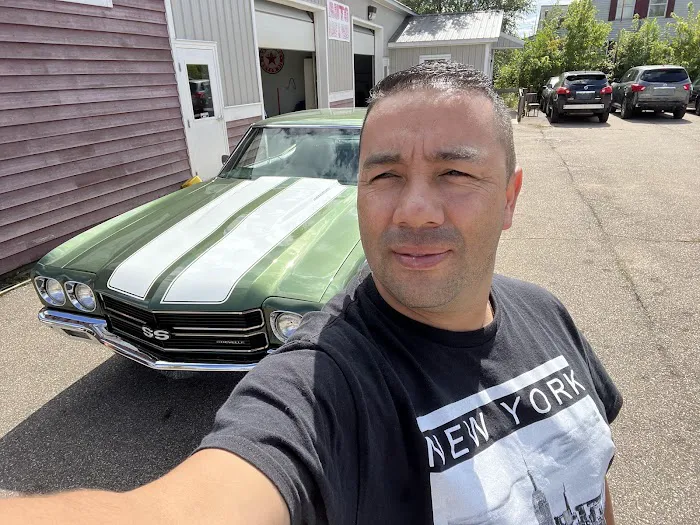 Freds Body Shop LLC 1