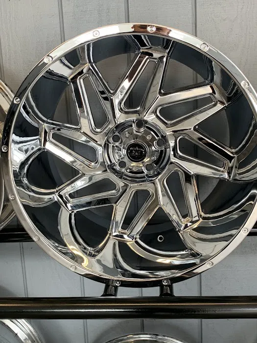 Adalid's House of Wheels 4