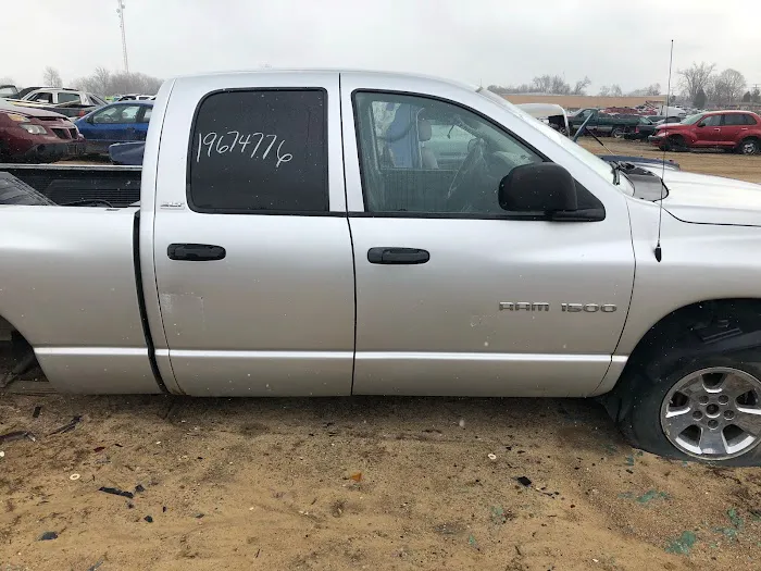 Mike Gill Auto & Truck Parts 5