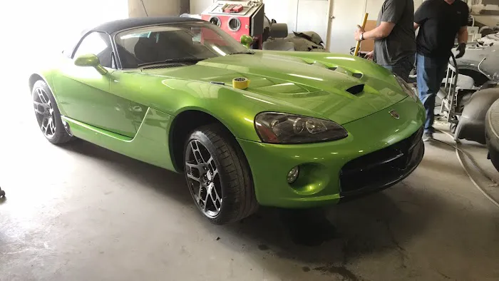 Grand Auto Body Shop 0