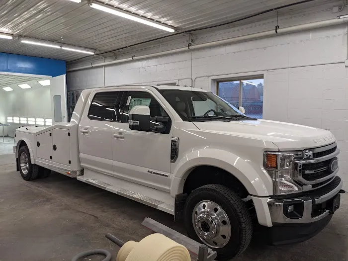 Star Auto Refinishing 2