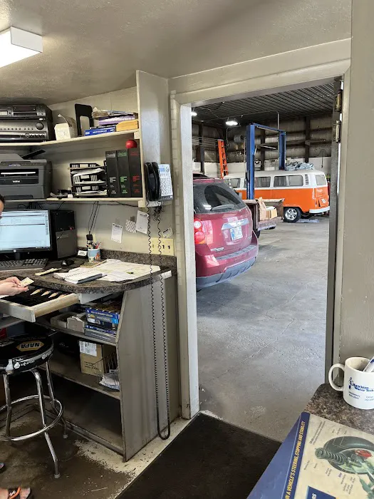 Mullet's Garage, Inc. 2