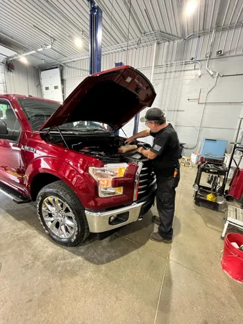 Royal Auto Service Center 2